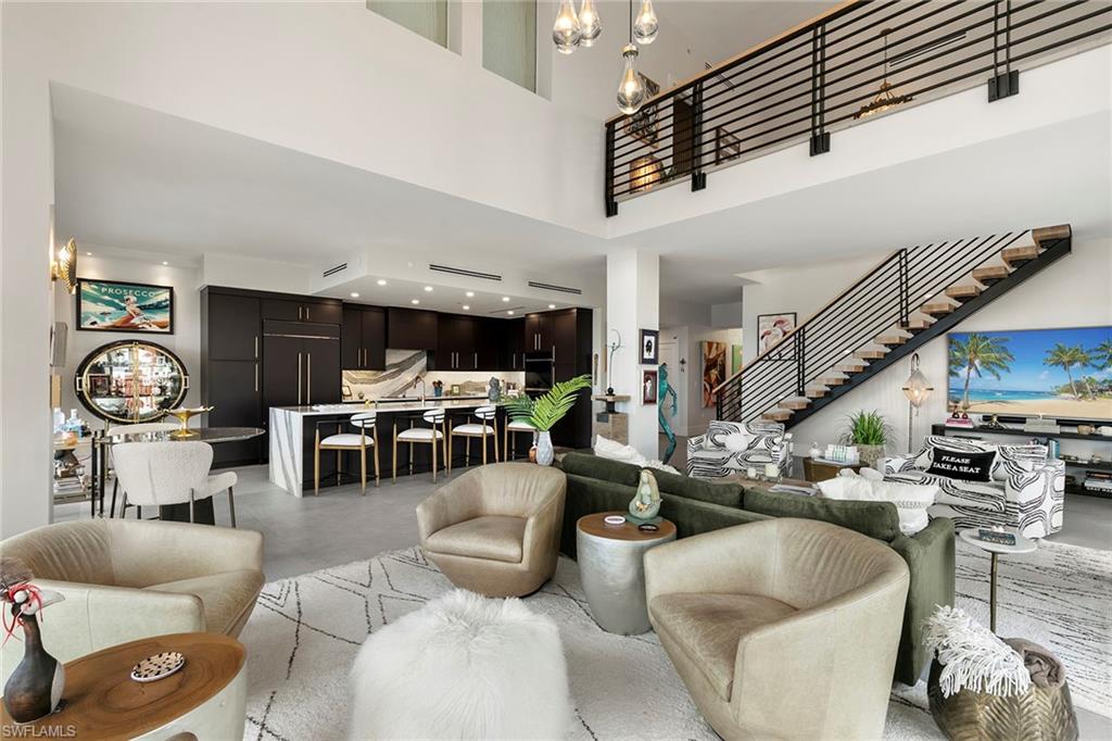 ESPLANADE - Residential