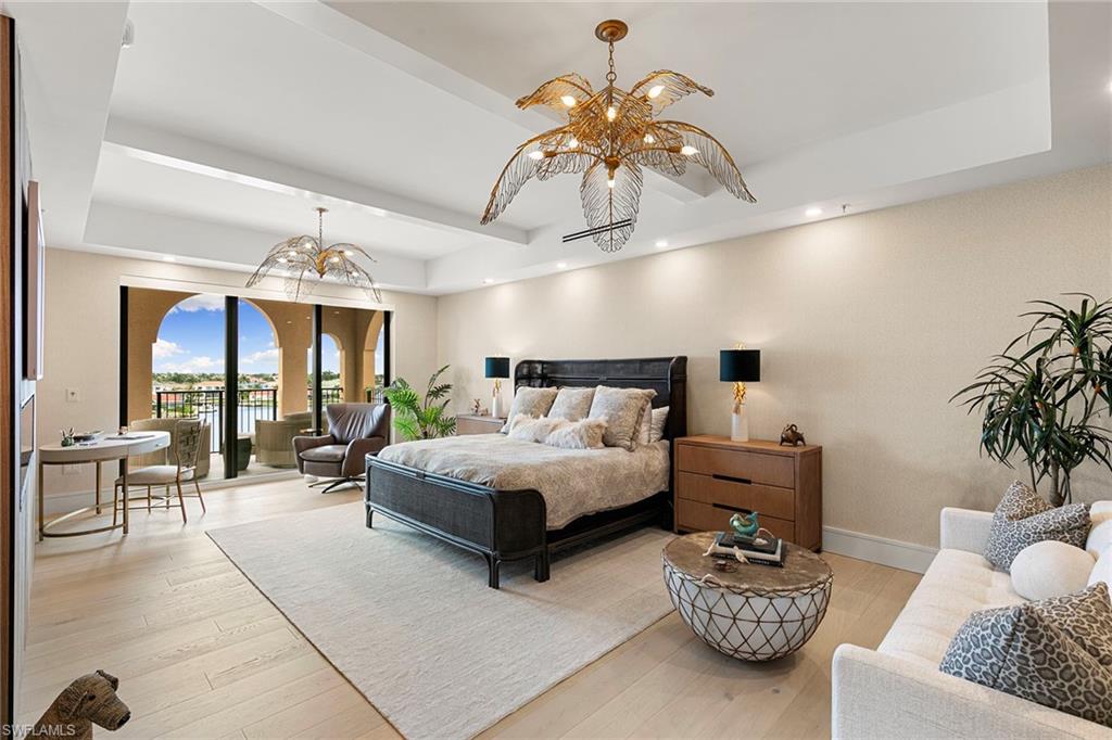 ESPLANADE - Residential