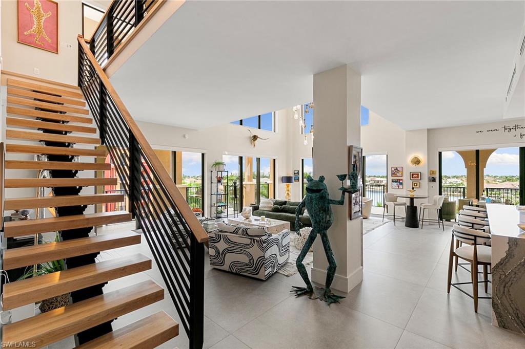 ESPLANADE - Residential