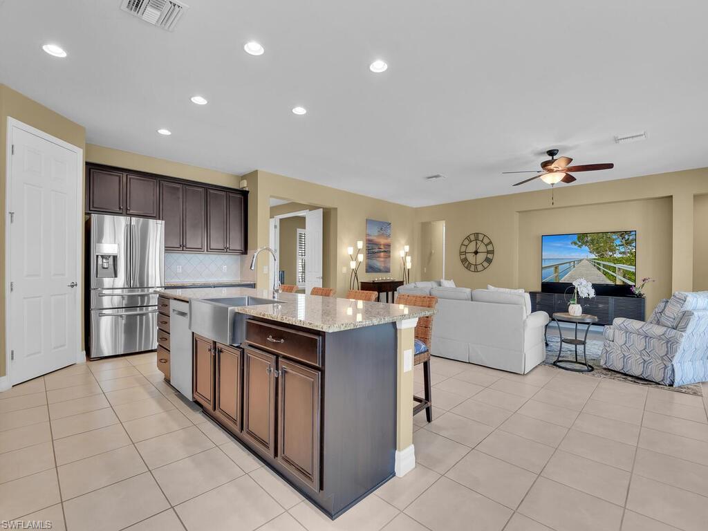 VERONA WALK - Residential