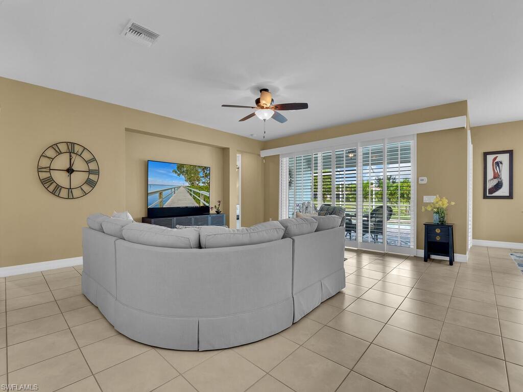 VERONA WALK - Residential