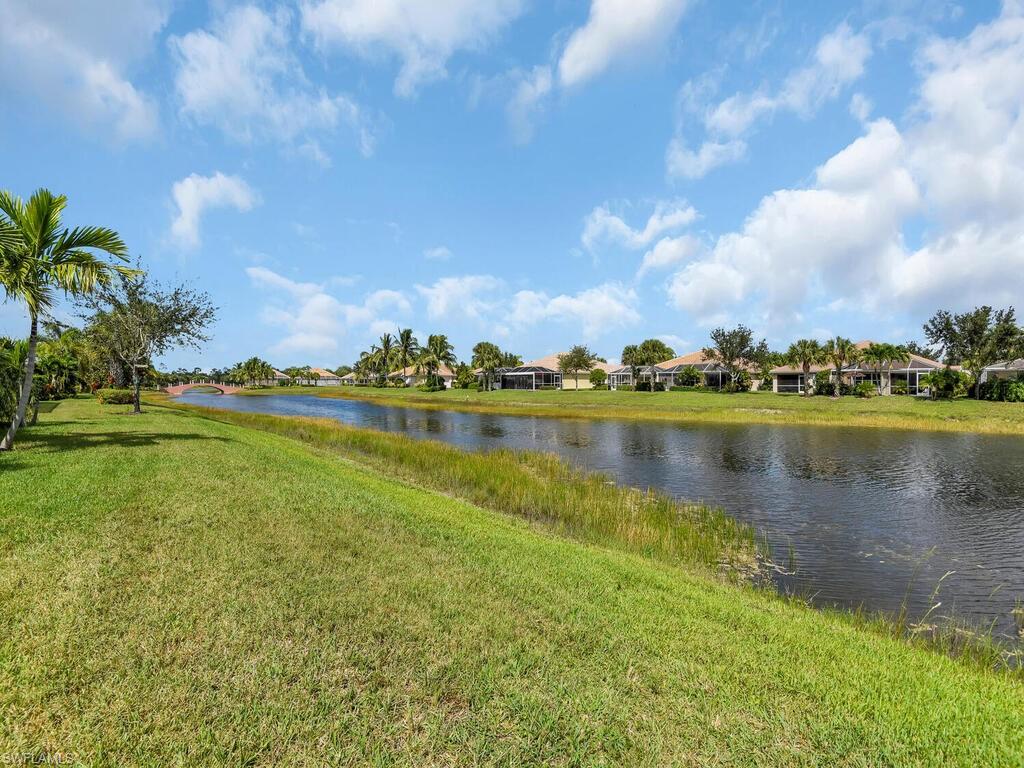 VERONA WALK - Residential