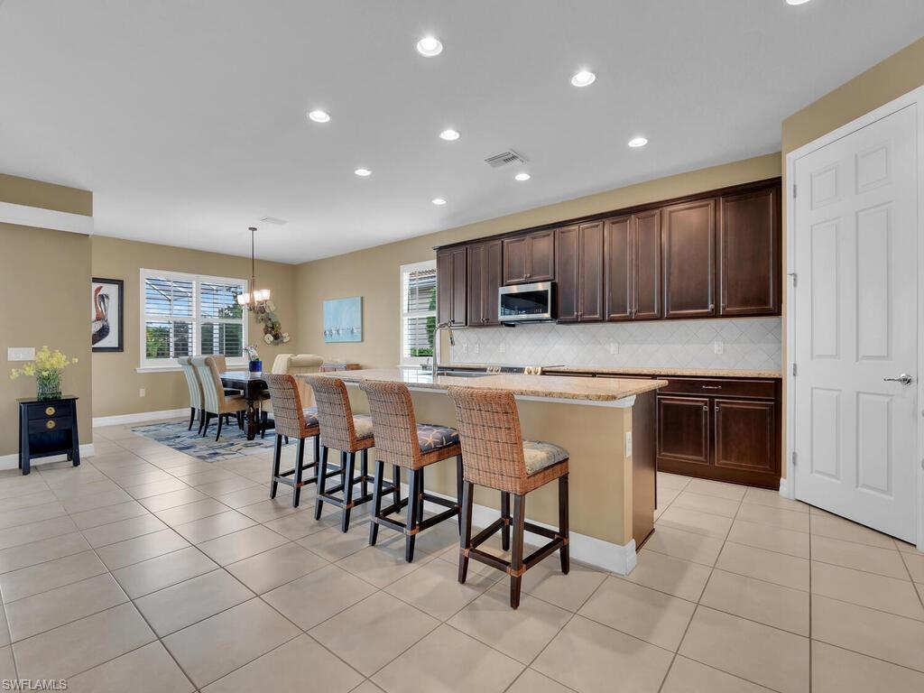 VERONA WALK - Residential