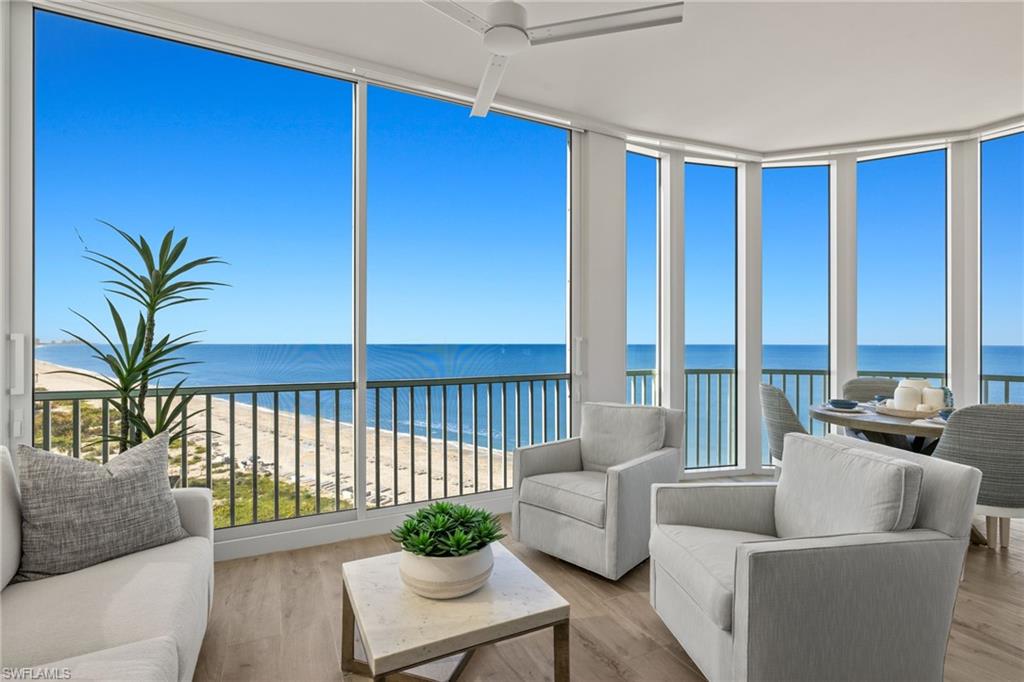 BAREFOOT BEACH CLUB - Residential