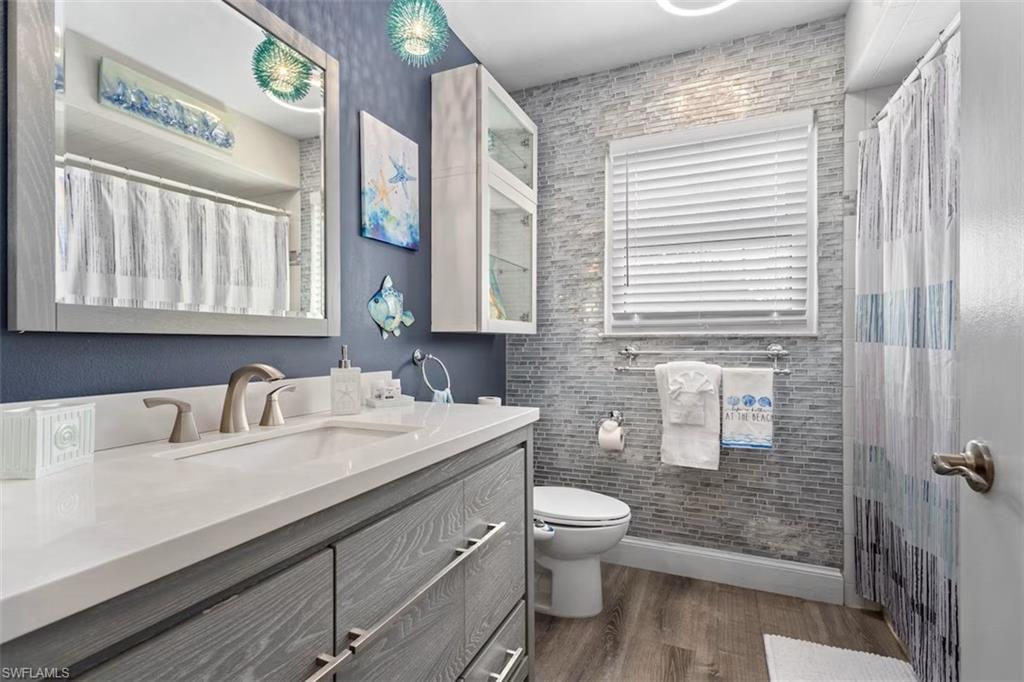 BAYVIEW ACRES - Residential