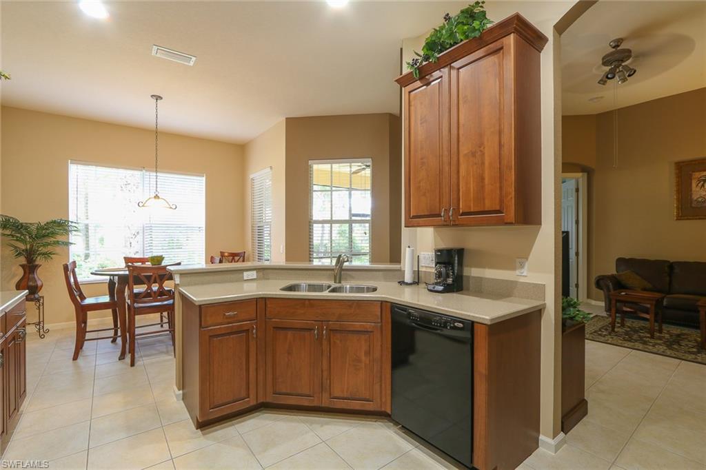 EMERSON SQUARE - Residential