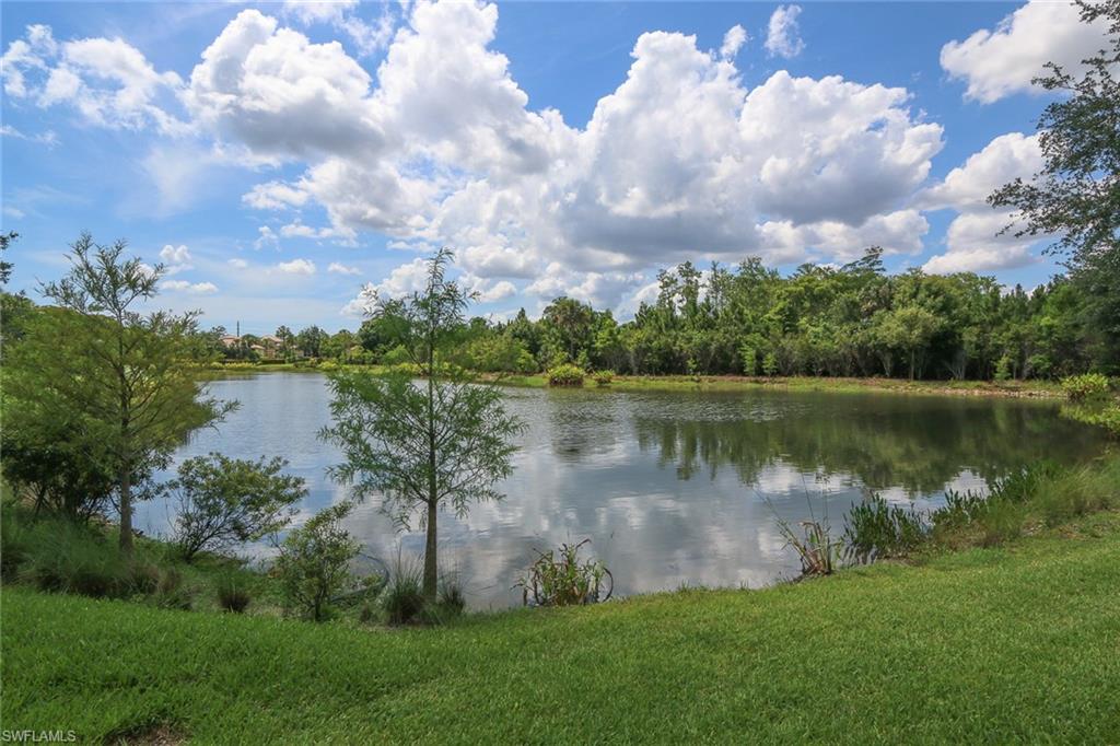 EMERSON SQUARE - Residential