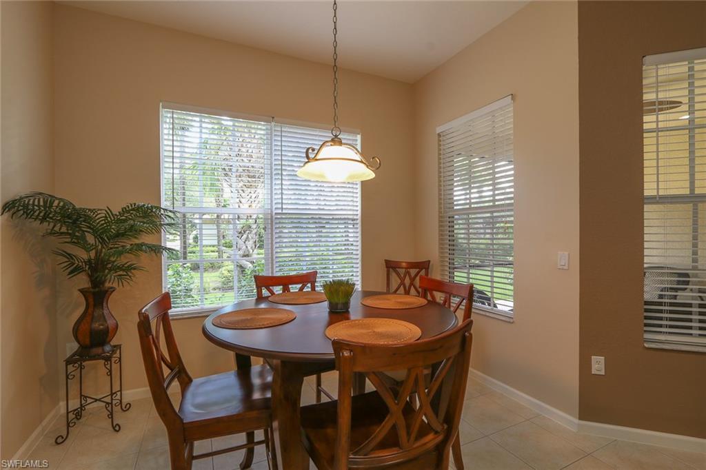 EMERSON SQUARE - Residential