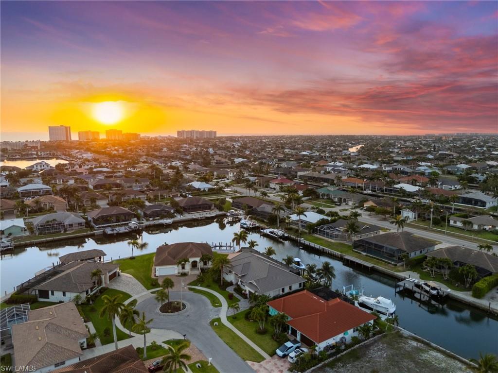 MARCO ISLAND - Residential