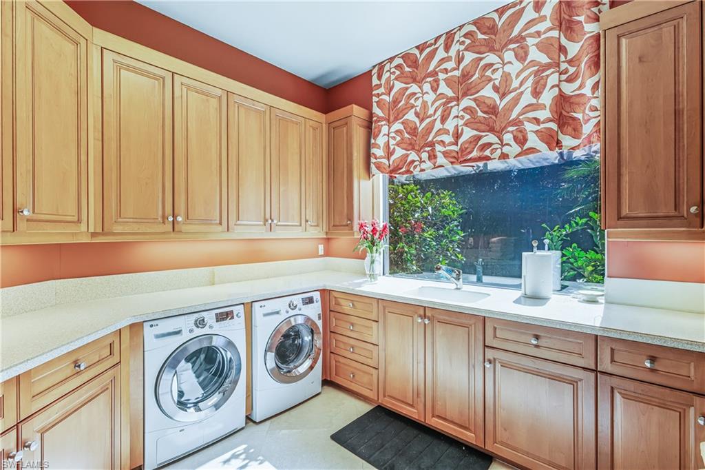 NAPLES CLUB ESTATES - Residential