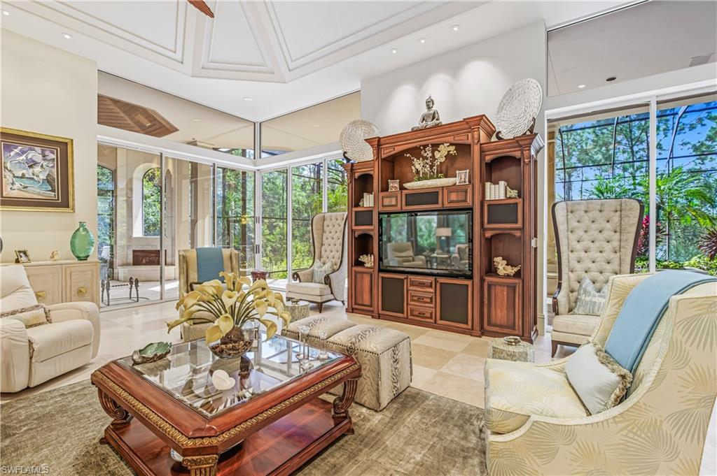 4457 Club Estates DR