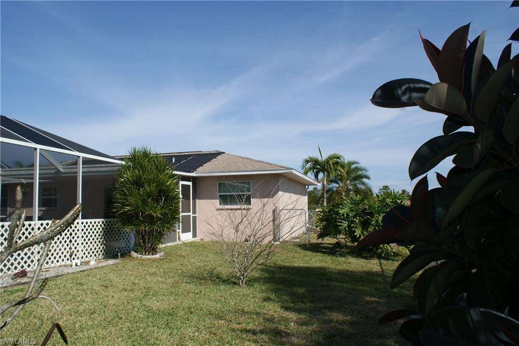 CAPE CORAL - Residential