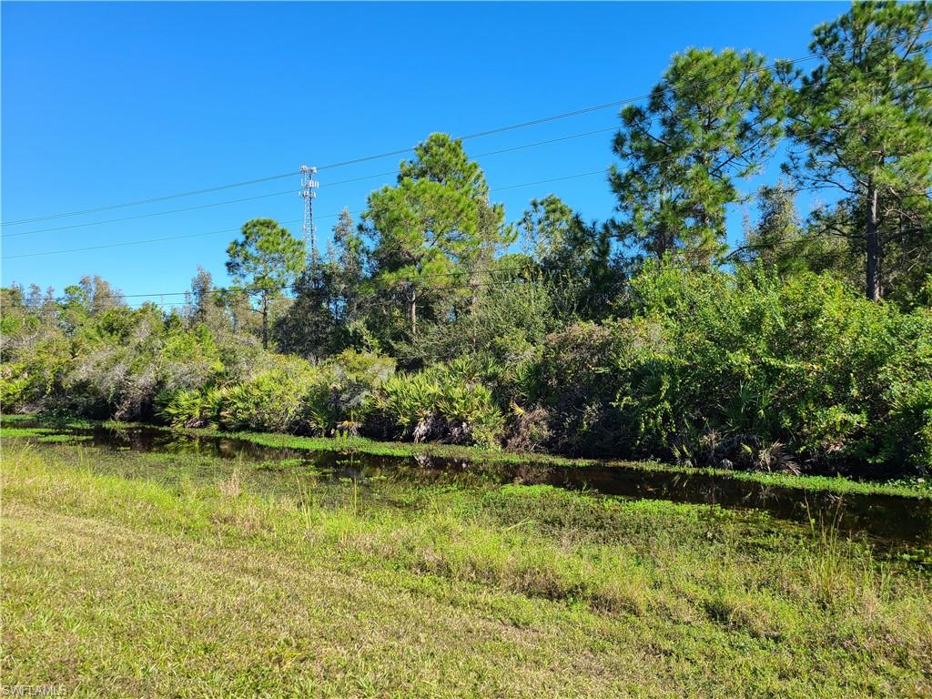 NORTH FORT MYERS PARK - Land