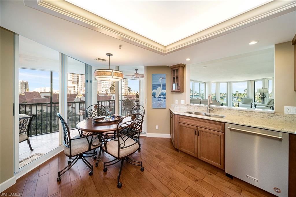 VISTAS AT PARK SHORE - Residential