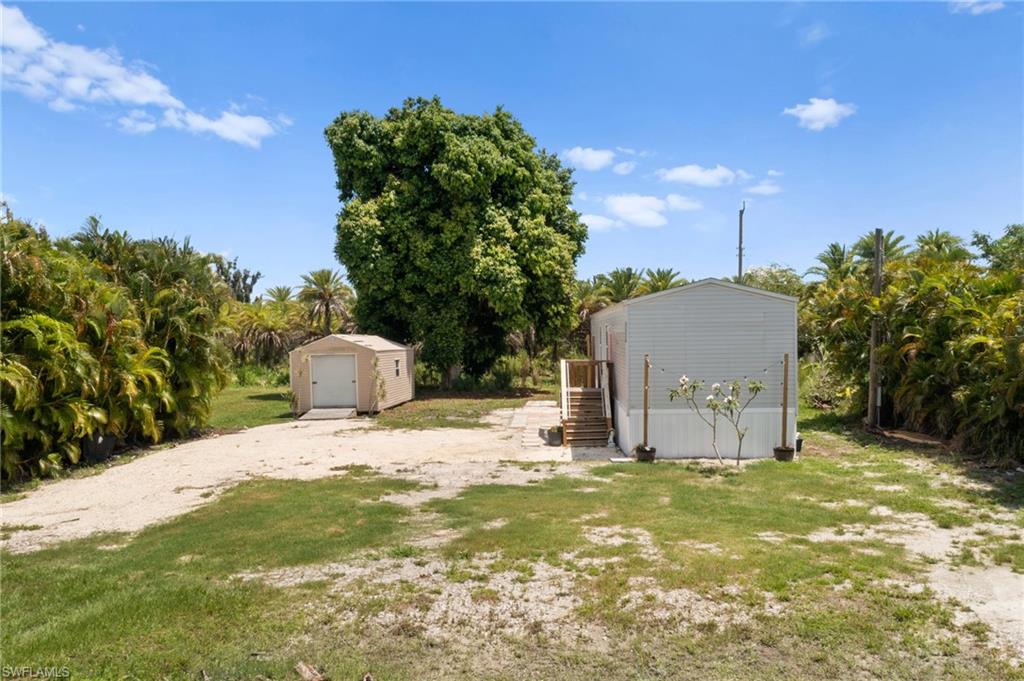 KNIGHTS BOKEELIA ISLE - Residential