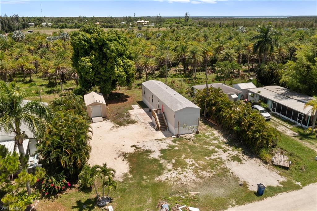 KNIGHTS BOKEELIA ISLE - Residential
