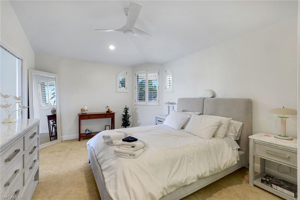 MARCO BEACH - Residential