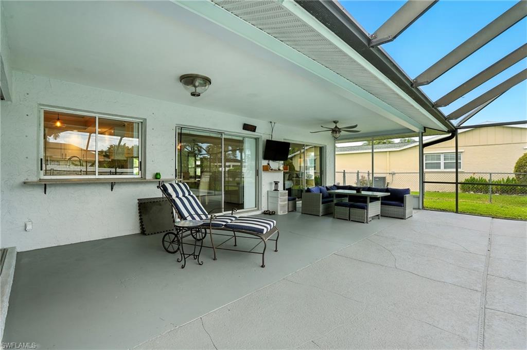 WILLOUGHBY ACRES - Residential