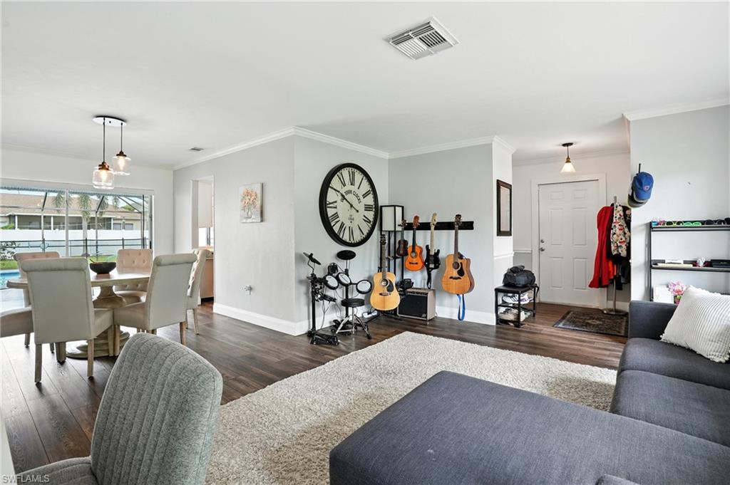 WILLOUGHBY ACRES - Residential