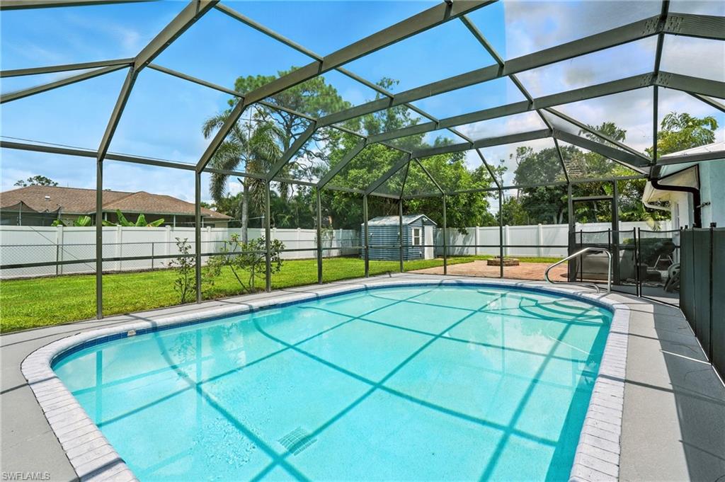 WILLOUGHBY ACRES - Residential