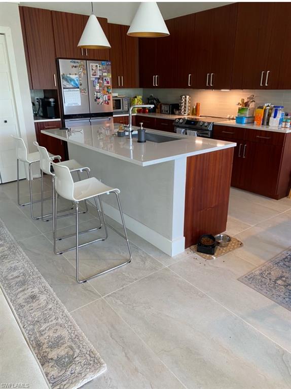 LAGO VILLAGGIO - Residential Lease