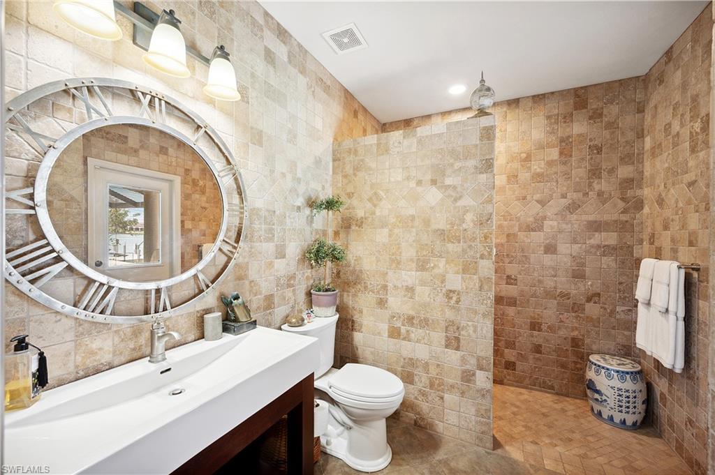 ESTATES - Residential