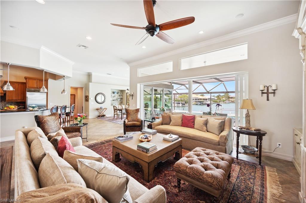 ESTATES - Residential