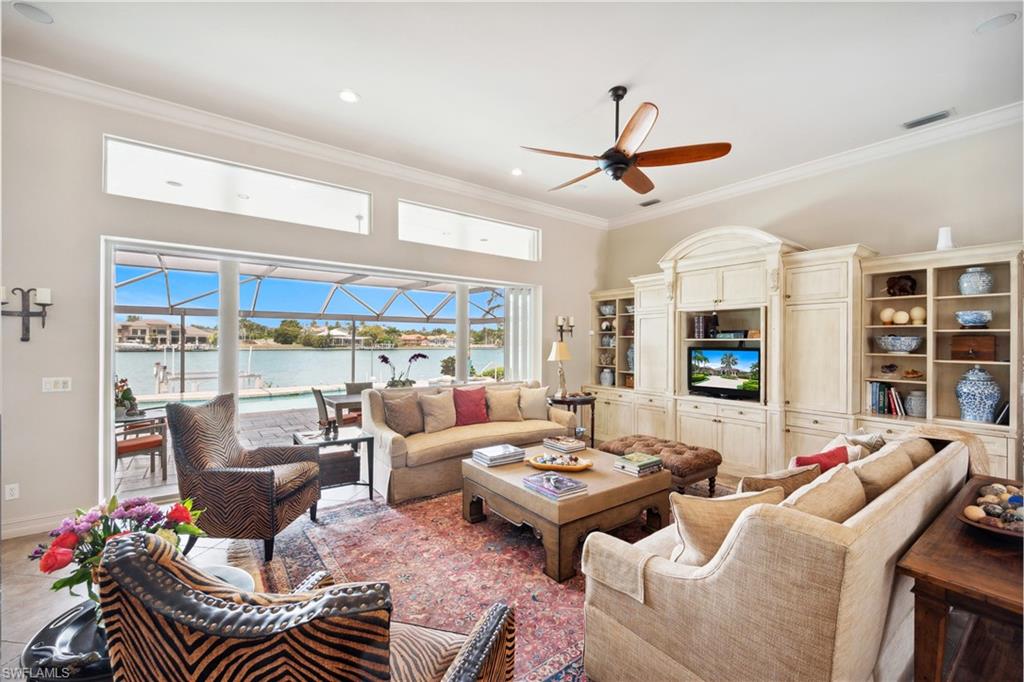 ESTATES - Residential