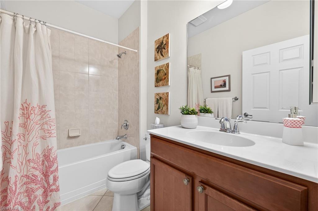 VILLAGE WALK OF BONITA SPRINGS - Residential