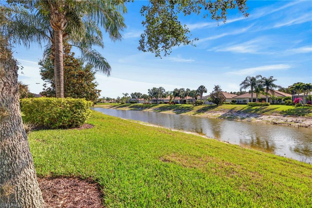 VILLAGE WALK OF BONITA SPRINGS - Residential