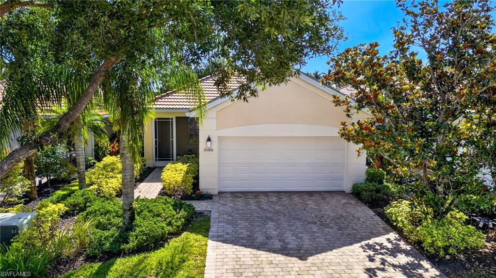 VILLAGE WALK OF BONITA SPRINGS - Residential