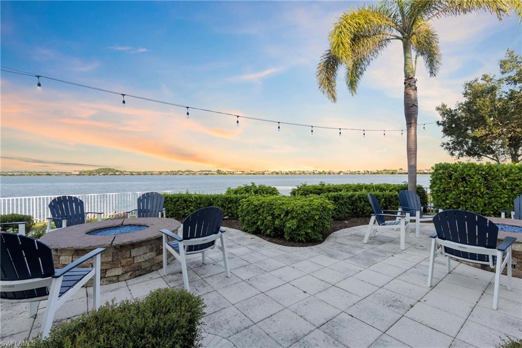 CORKSCREW SHORES - Residential