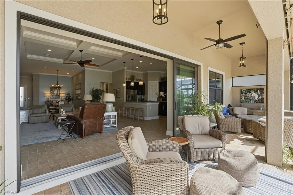 CORKSCREW SHORES - Residential