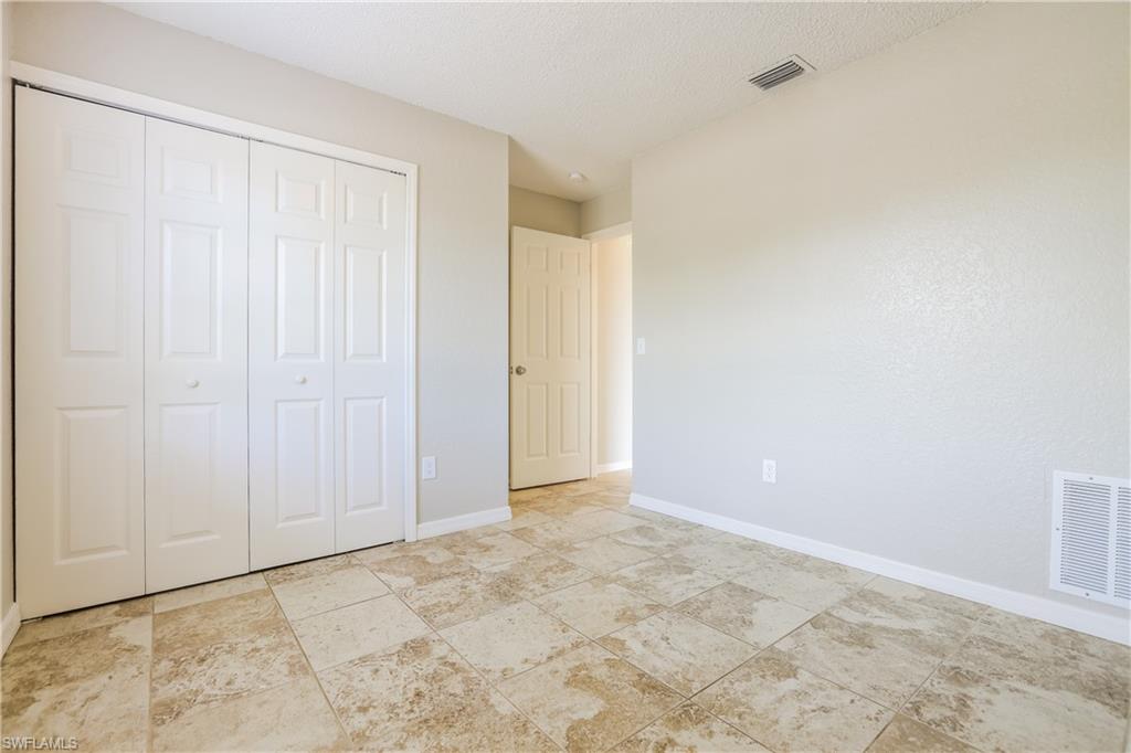 PORT CHARLOTTE - Residential Lease