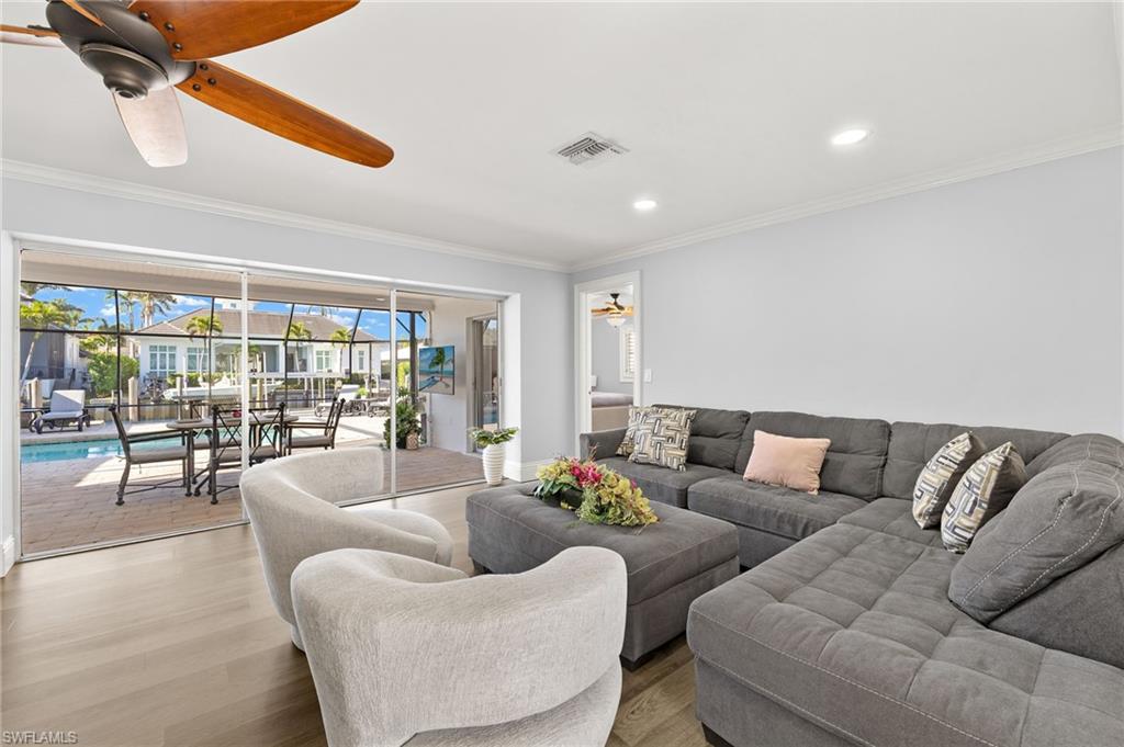 ROYAL HARBOR - Residential