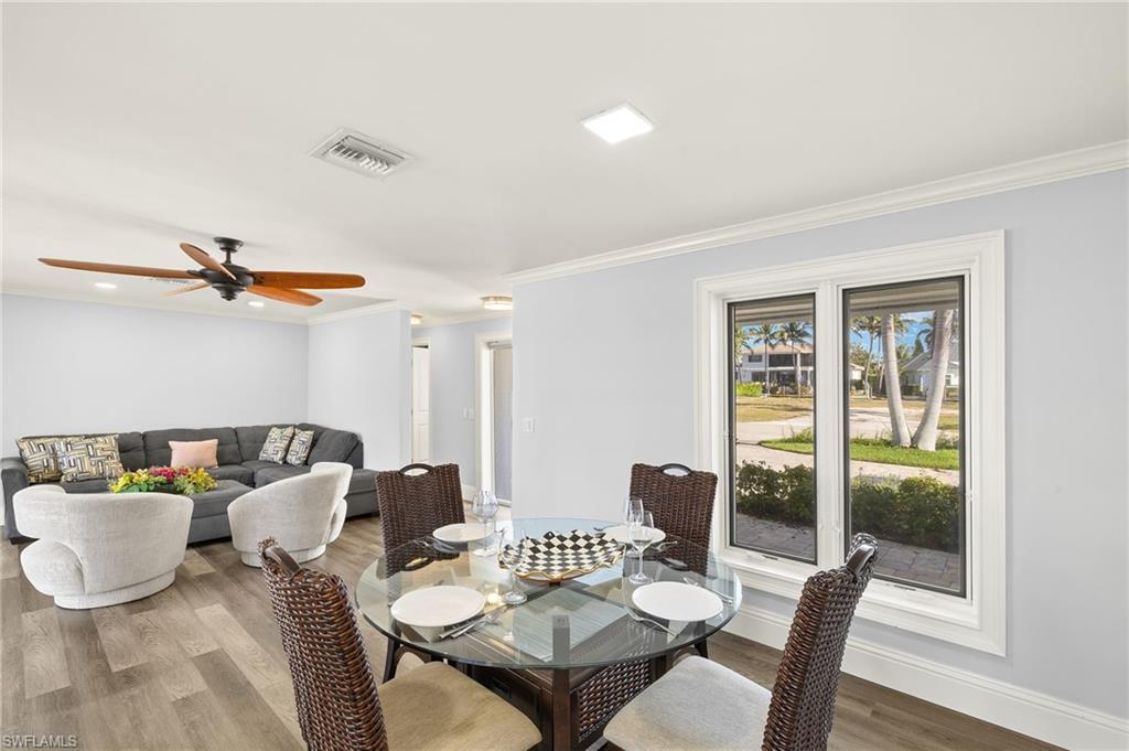 ROYAL HARBOR - Residential