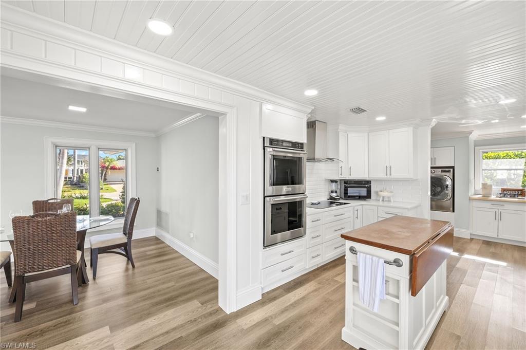 ROYAL HARBOR - Residential