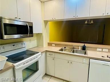 VAN LOON COMMONS - Residential