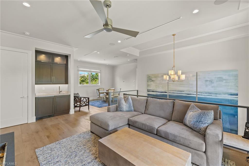 OLDE NAPLES - Residential