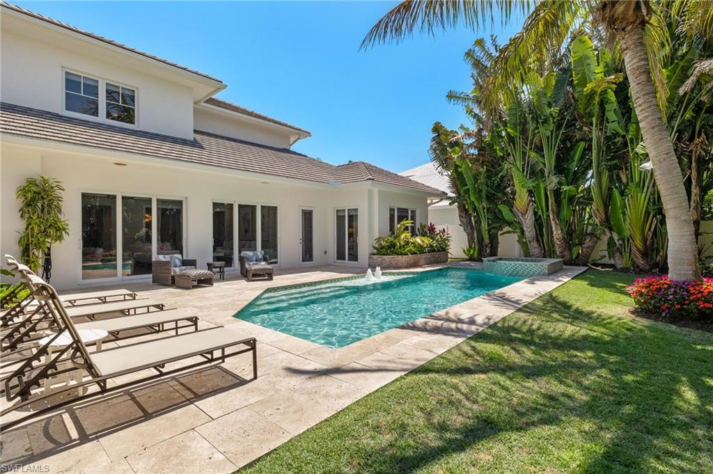 OLDE NAPLES - Residential