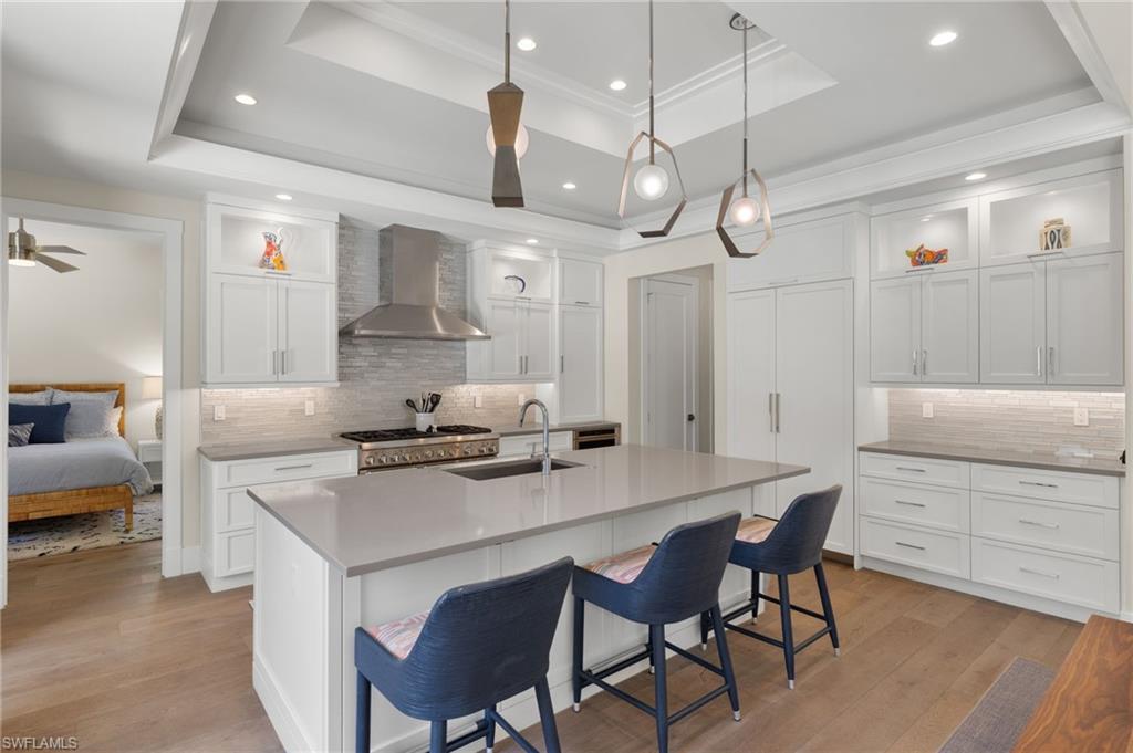 OLDE NAPLES - Residential