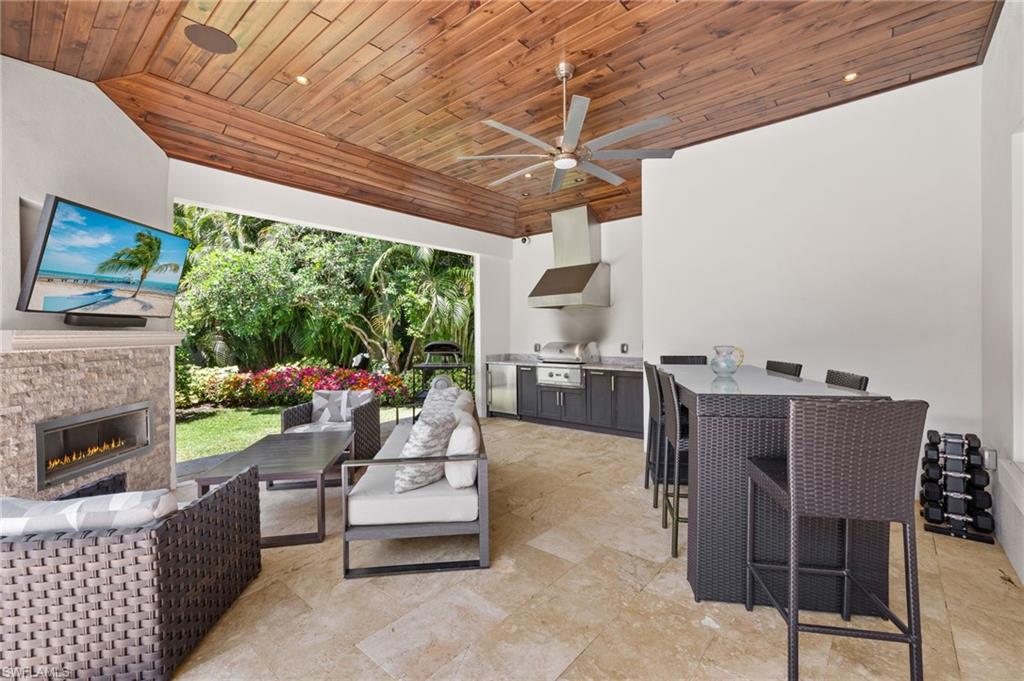 OLDE NAPLES - Residential