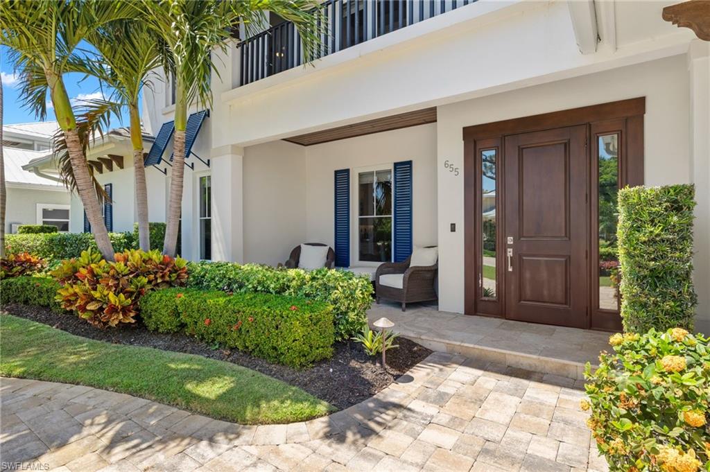 OLDE NAPLES - Residential