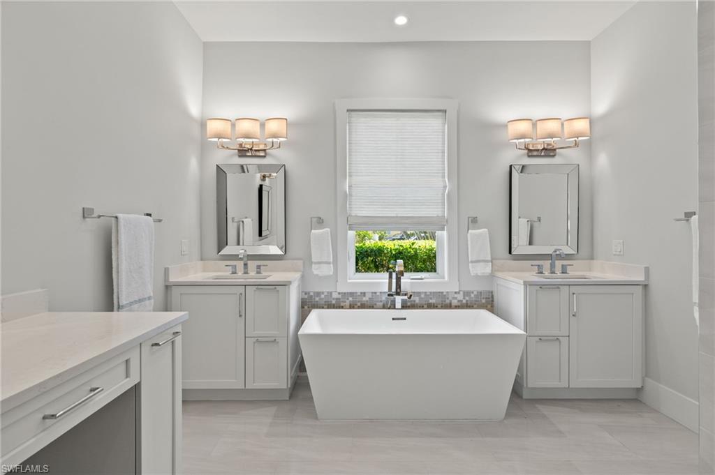 OLDE NAPLES - Residential