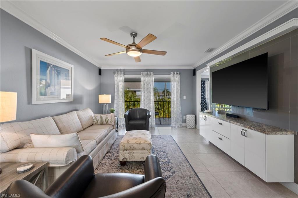 CAPE PARKWAY - Residential