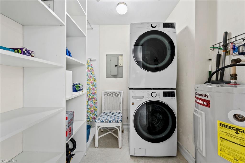 CAPE PARKWAY - Residential