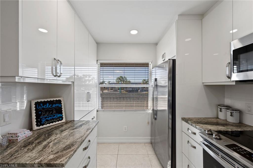 CAPE PARKWAY - Residential