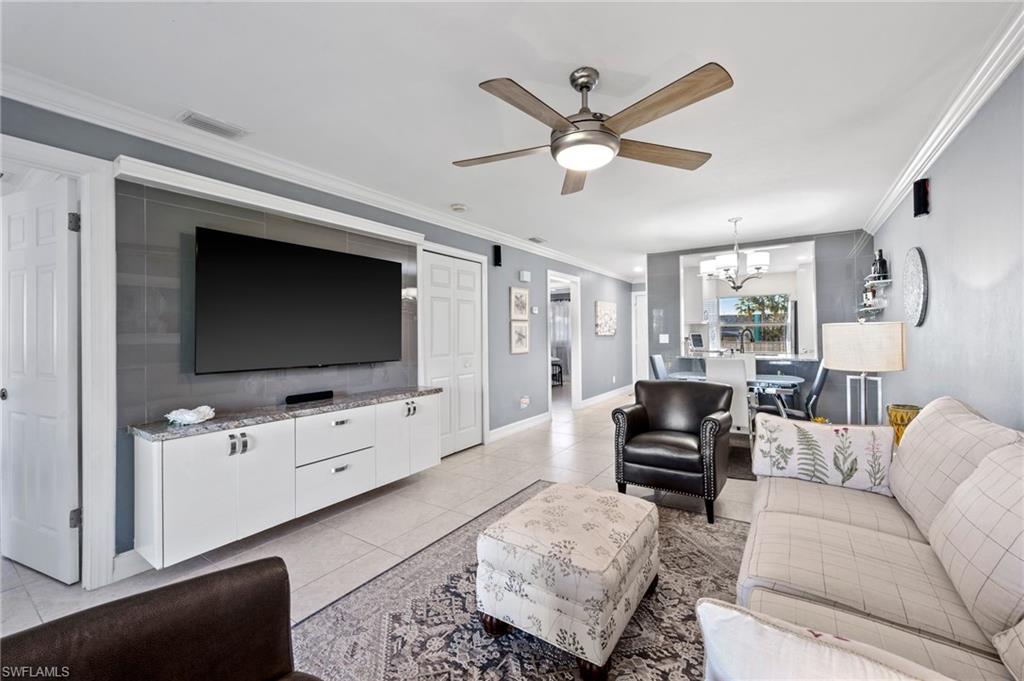 CAPE PARKWAY - Residential