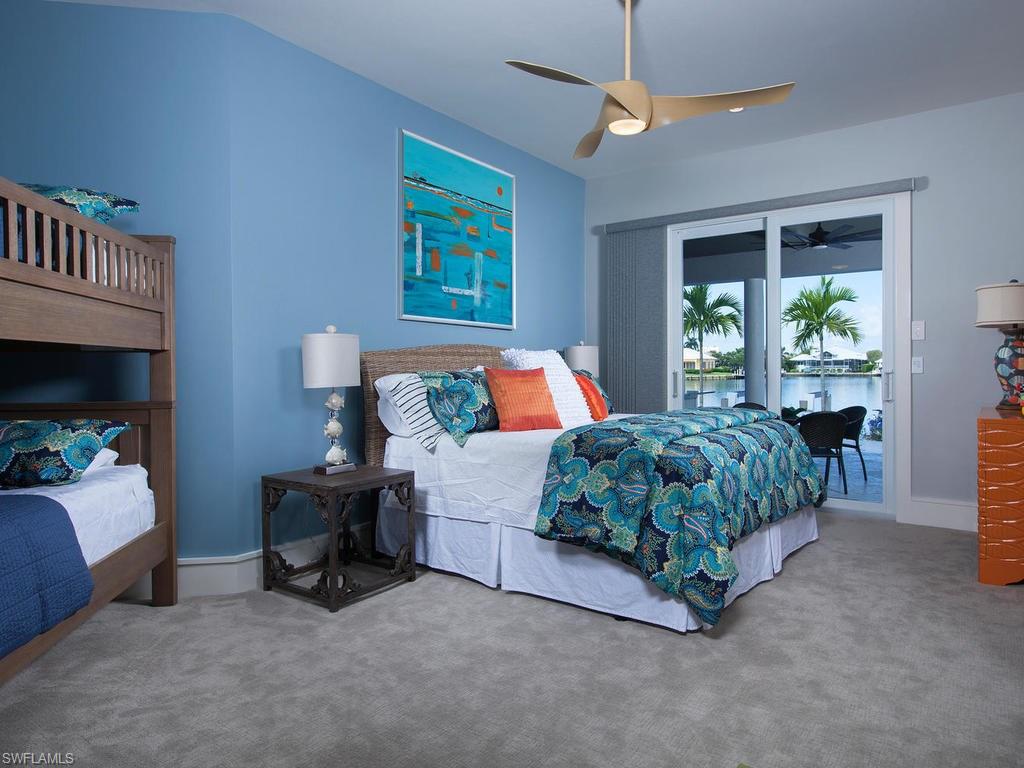 MARCO BEACH - Residential