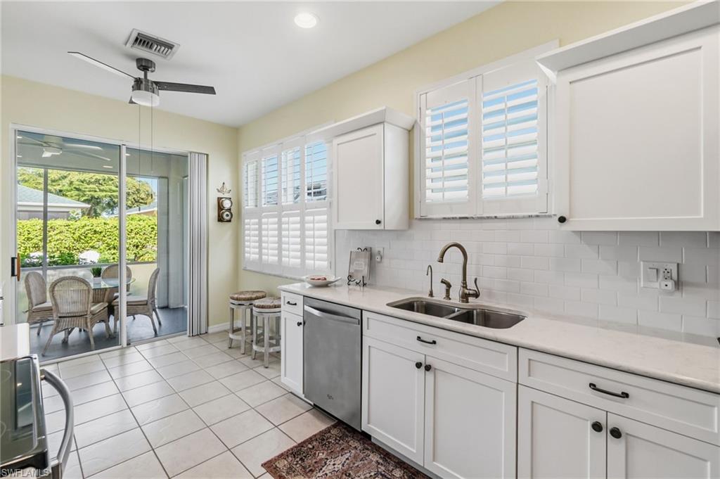 EMERALD COVE - Residential